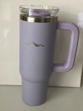 Adventuridge Insulated Lavender Travel Mug with Handle (NWOT)